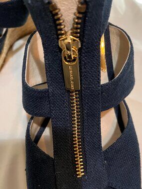 Michael Kors Etta Wedge Size 9 Navy